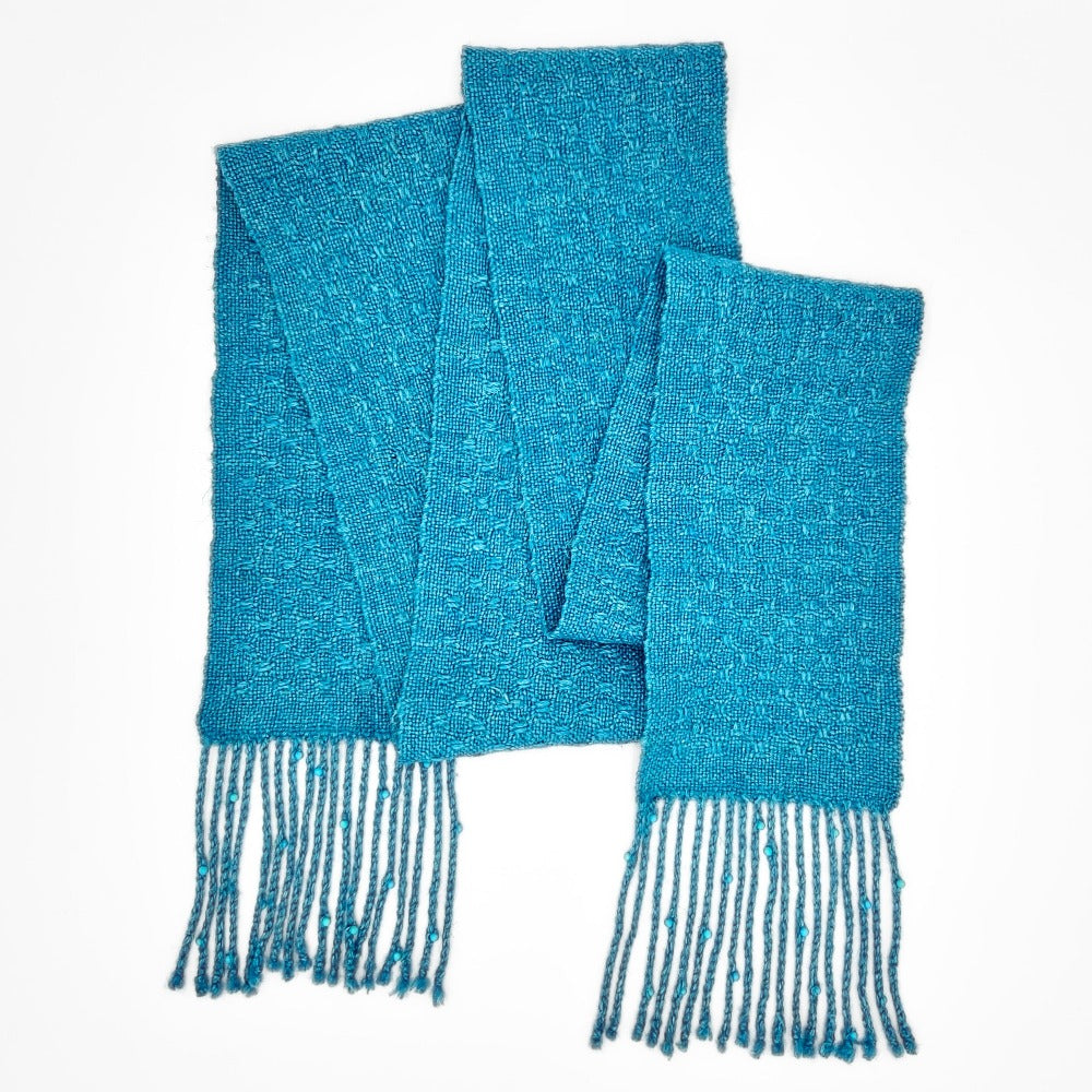 Close up of the Turquoise scarf
